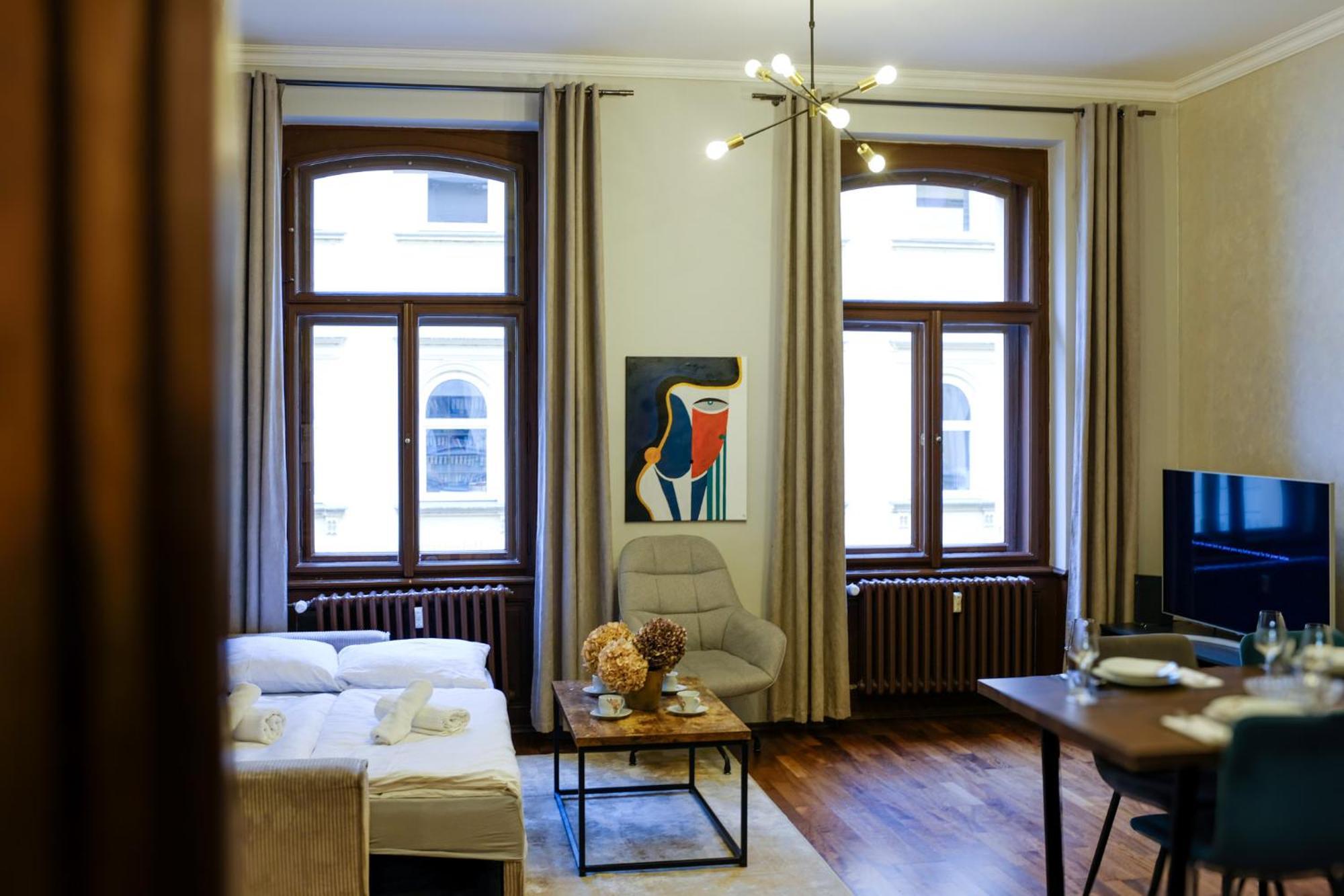 Aurion Riverfront Apartment Near Dancing House - Up To 5 Guests — Fotky 1